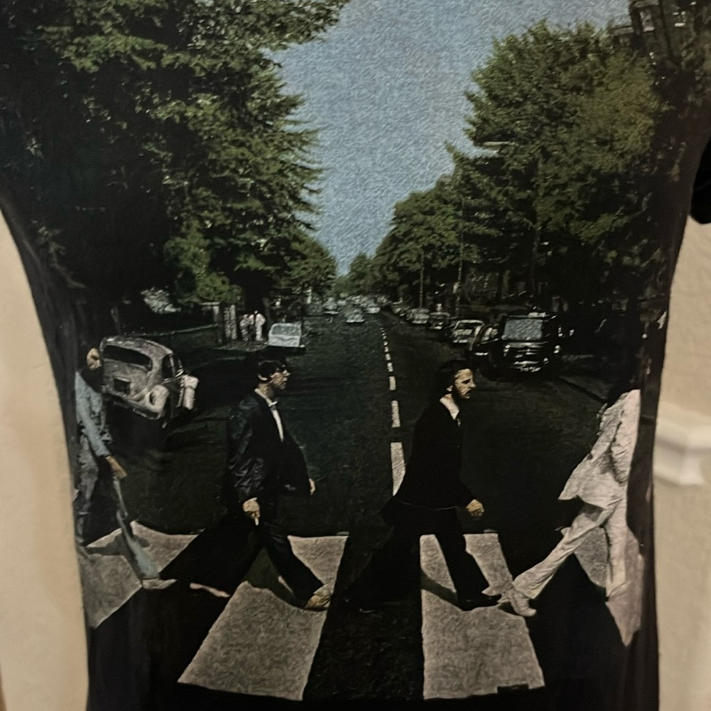 The Beatles black Abby Road graphic short sleeve t-shirt Size S